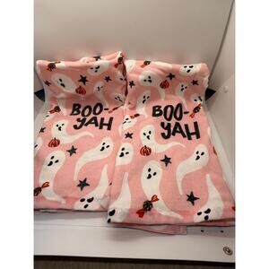 Cynthia Rowley Curious Pink Ghost Towels Set Of 2